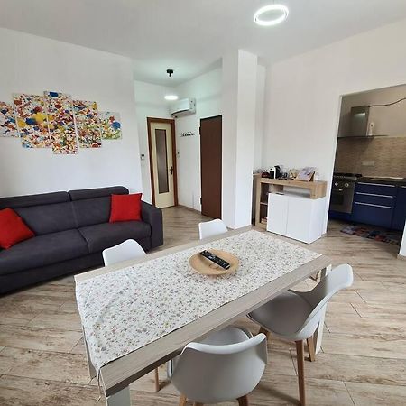 Bilocale Centralissimo Leinì Dış mekan fotoğraf